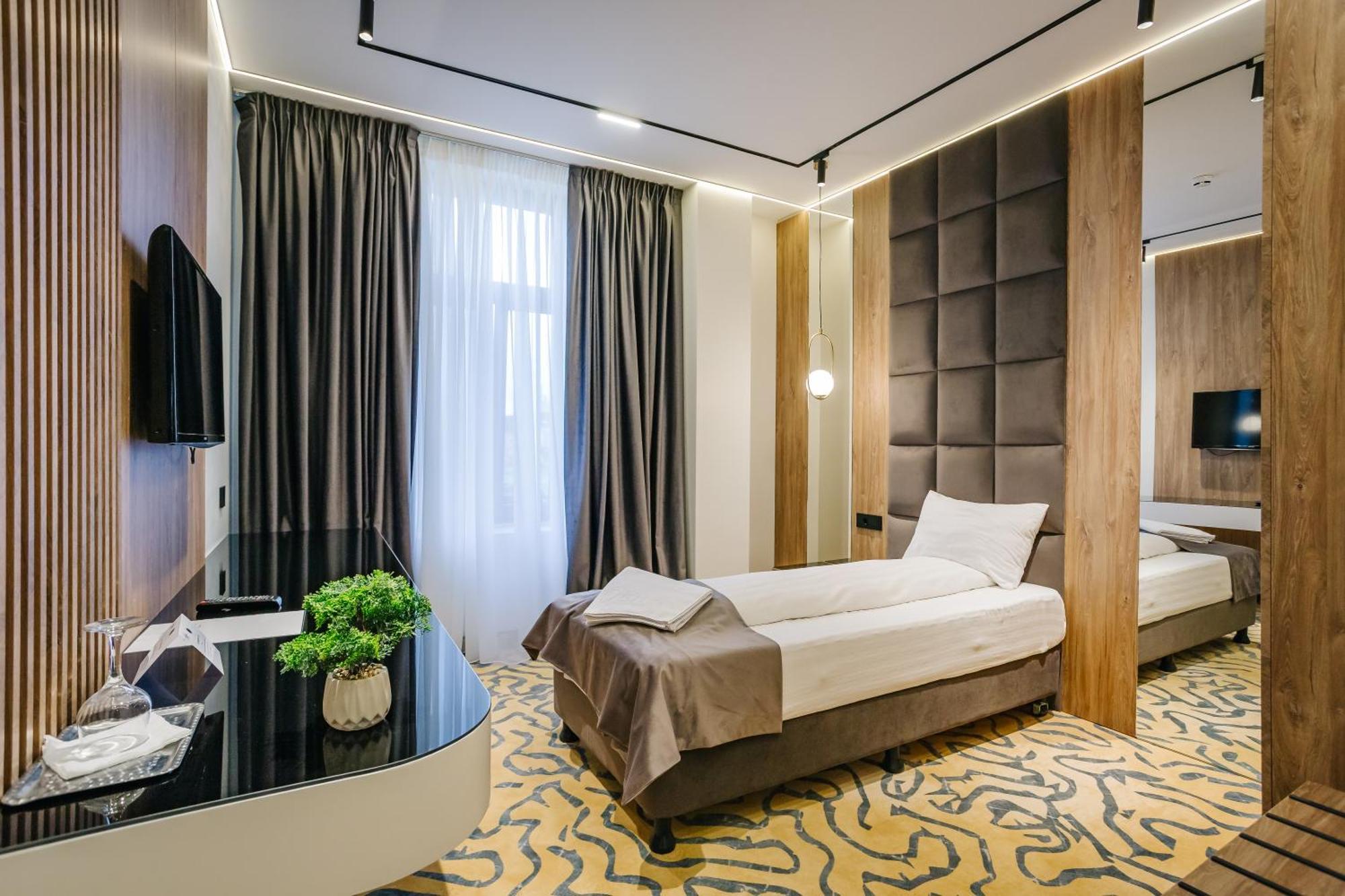Hotel Dana 2 ساتو ماري المظهر الخارجي الصورة