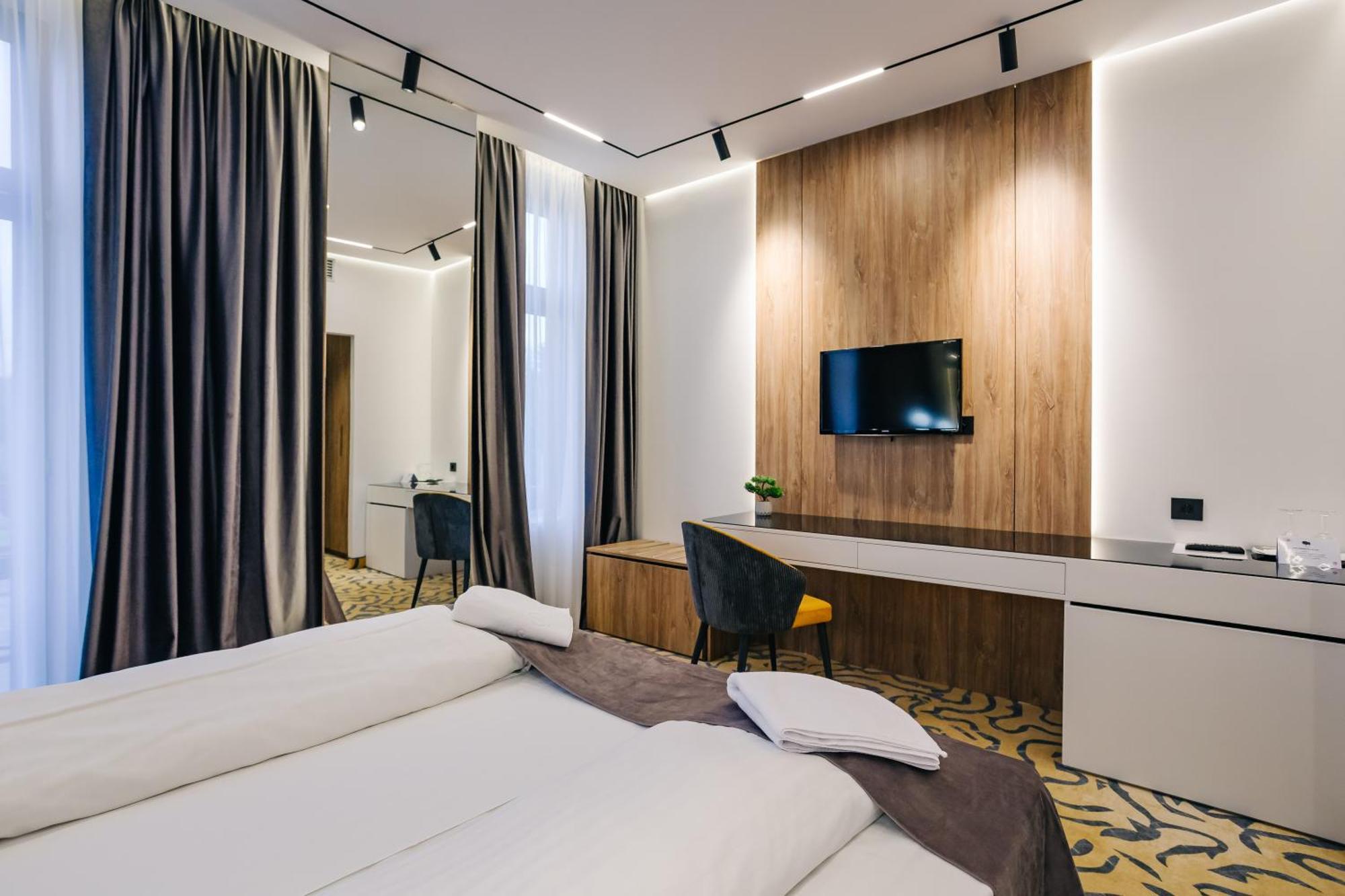 Hotel Dana 2 ساتو ماري المظهر الخارجي الصورة